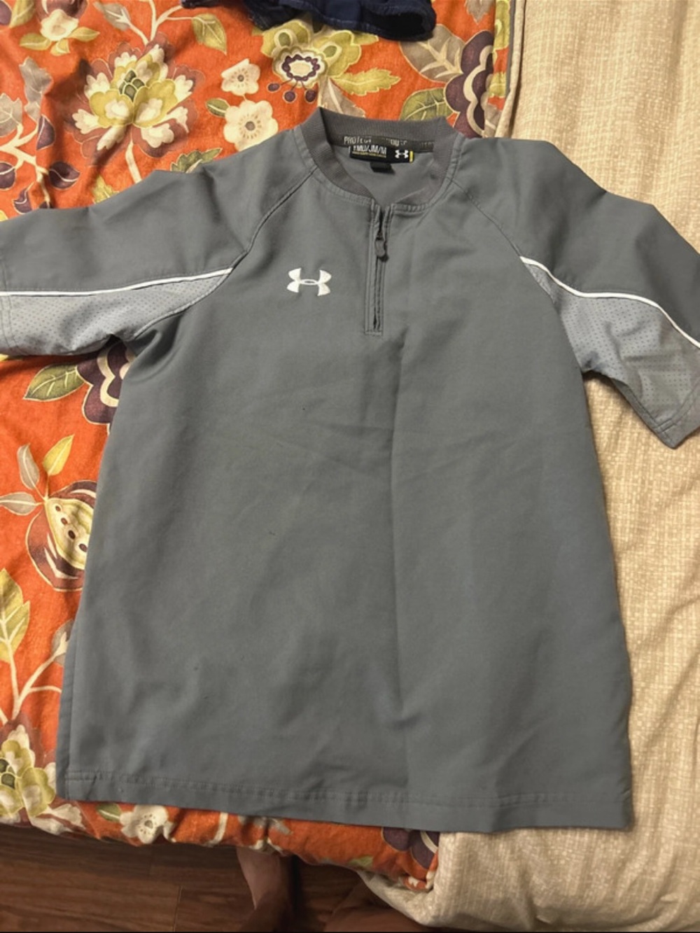 Under Armour Men's Gray Short Sleeve Half-Zip Training Top